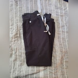 Jogger style fig scrub pants